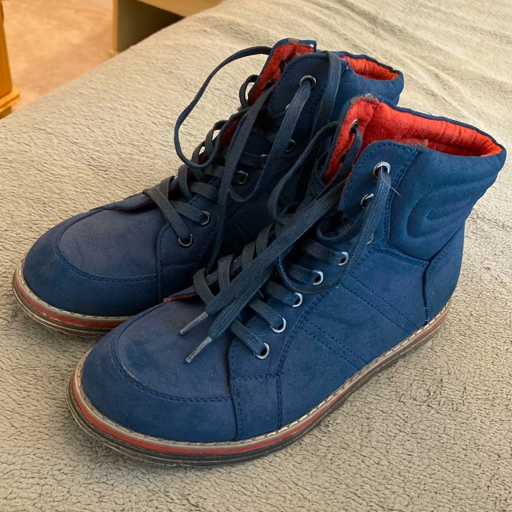 NWOT De Blossom Collection Tiger Boots
